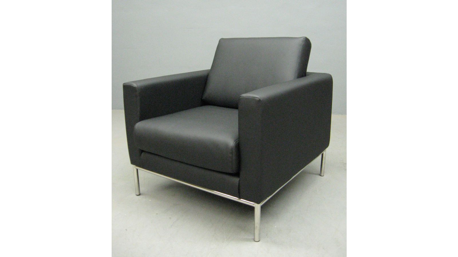 Bucca Lounge Chair